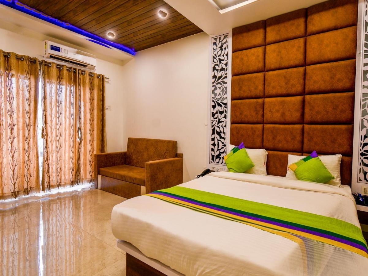 Hôtel Treebo Trend Prince Palace Panchgani Extérieur photo