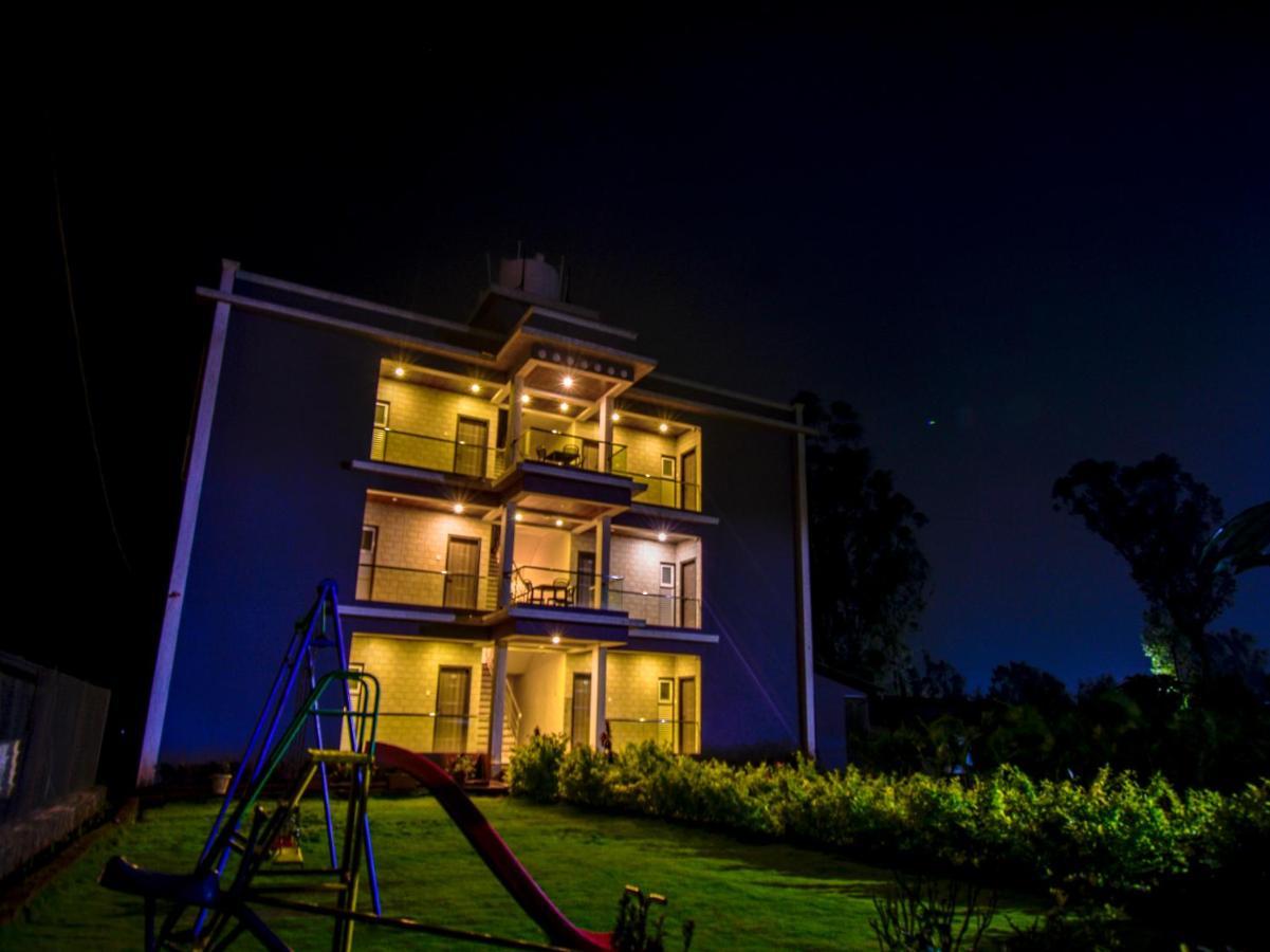 Hôtel Treebo Trend Prince Palace Panchgani Extérieur photo