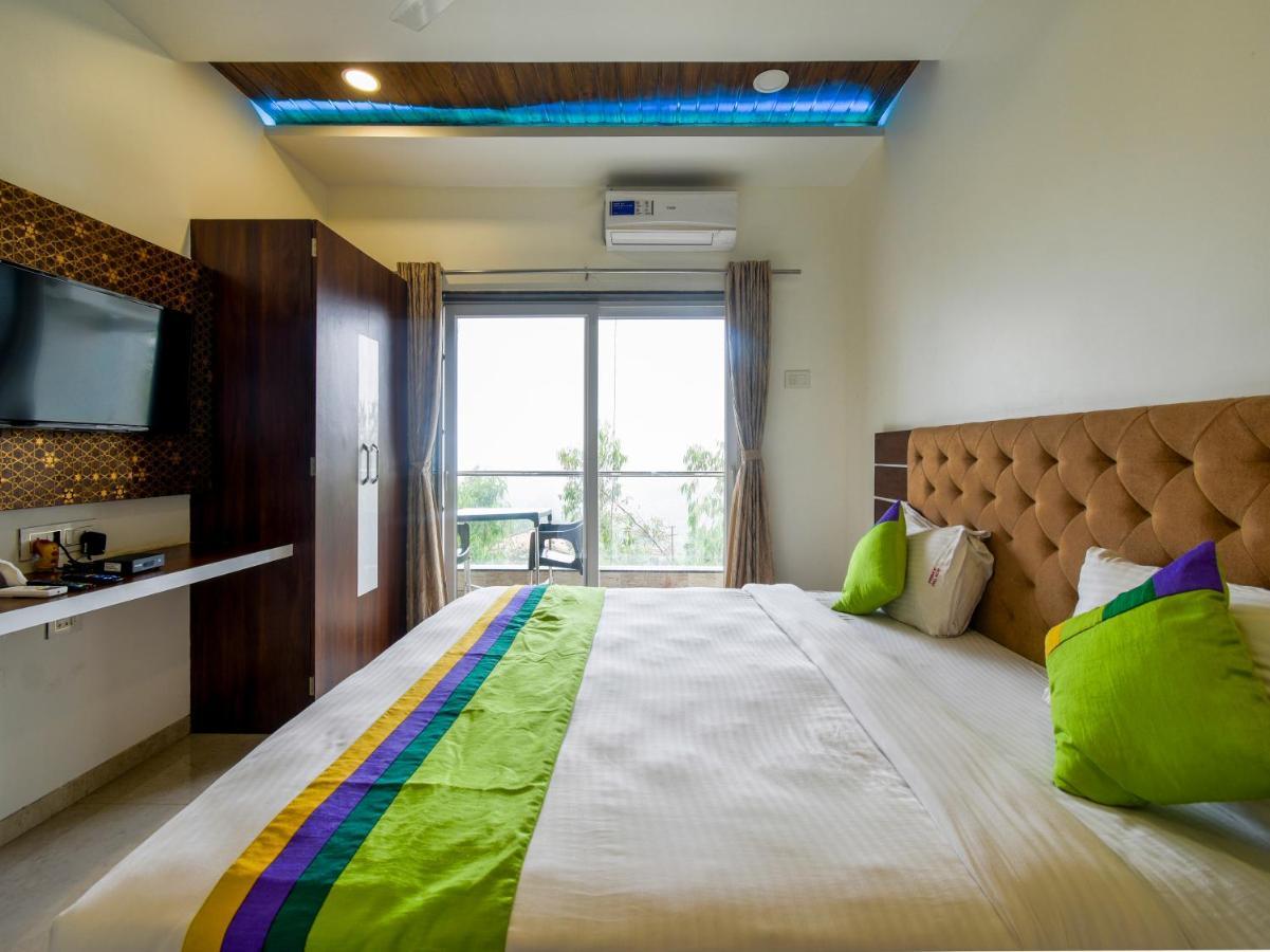 Hôtel Treebo Trend Prince Palace Panchgani Extérieur photo