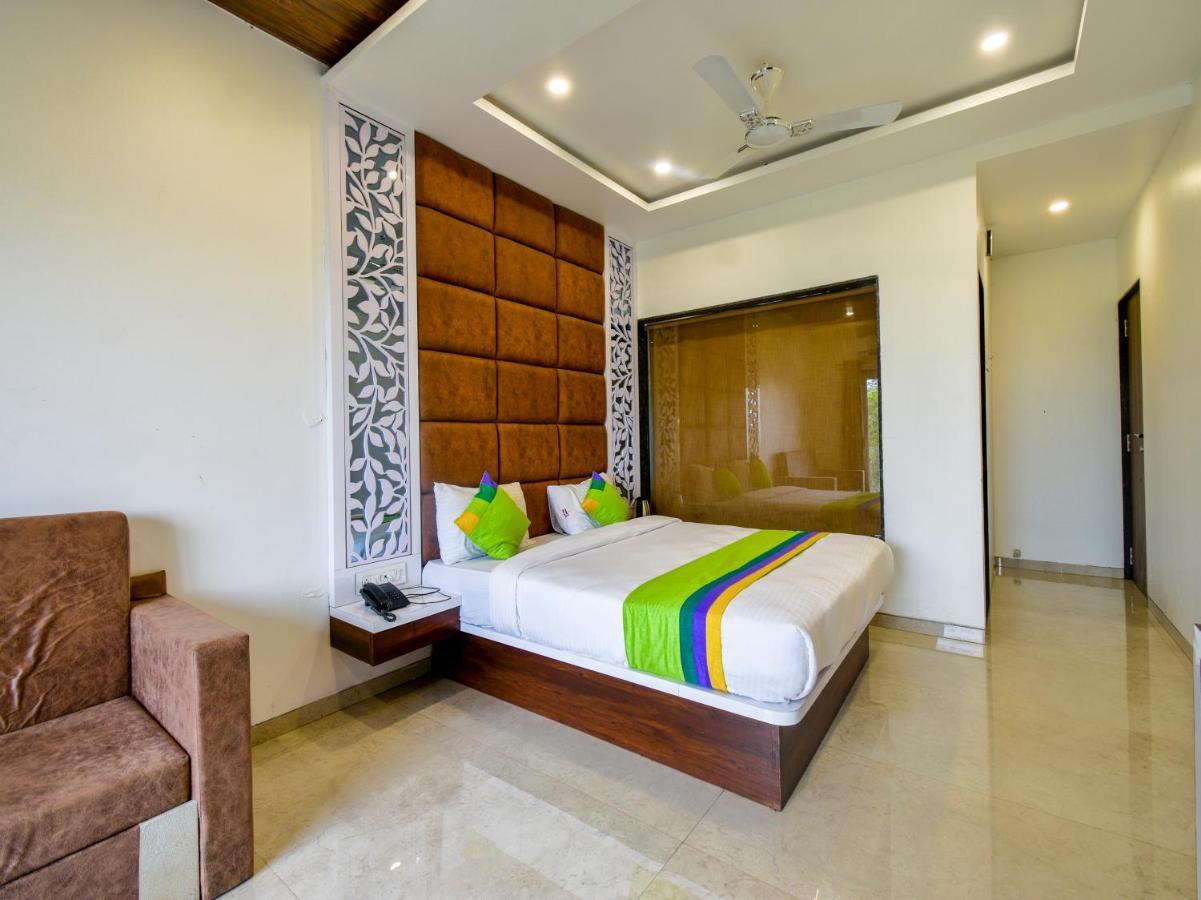 Hôtel Treebo Trend Prince Palace Panchgani Extérieur photo